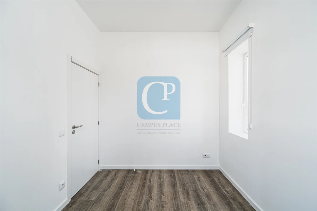 Moradia T2 para Arrendamento em Paranhos Foto 8