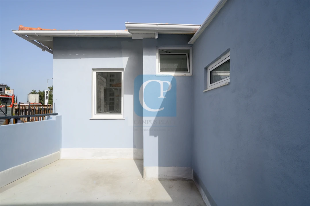 Moradia T2 para Arrendamento em Paranhos Foto 15