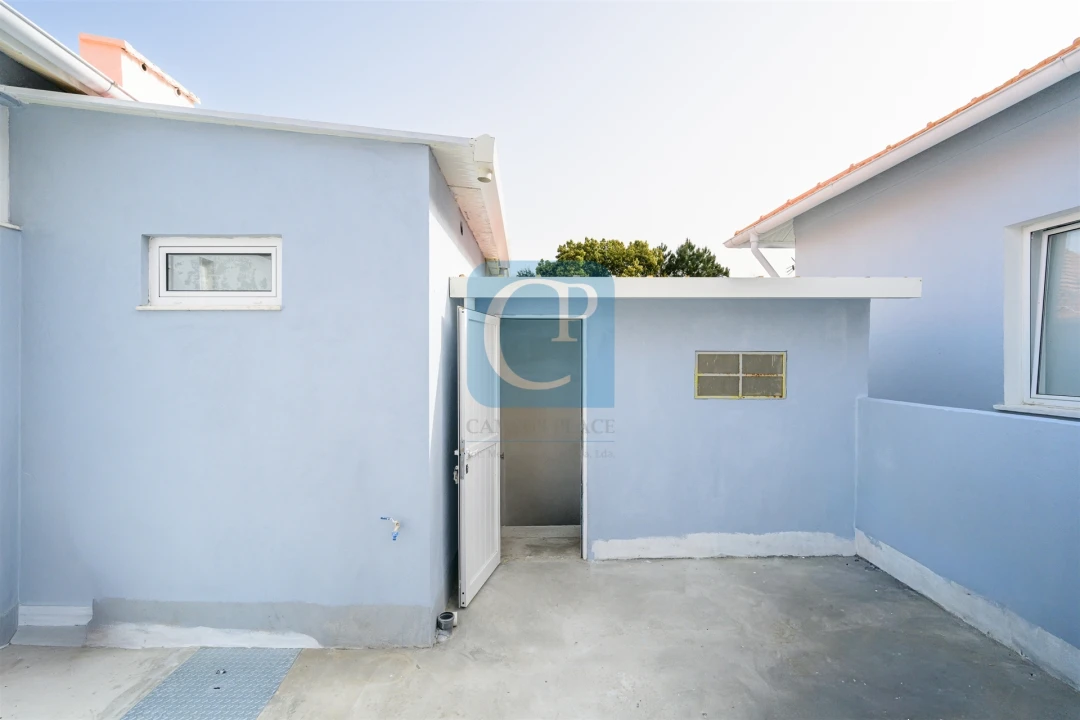 Moradia T2 para Arrendamento em Paranhos Foto 16