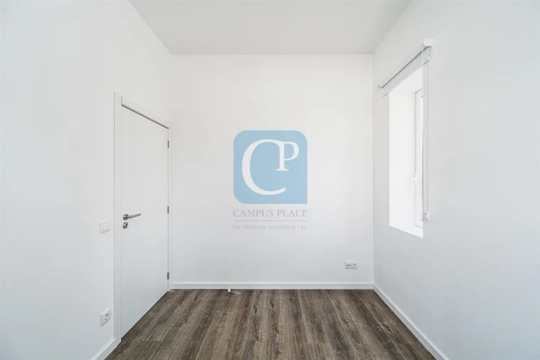 Moradia T2 para Arrendamento em Paranhos Foto 8