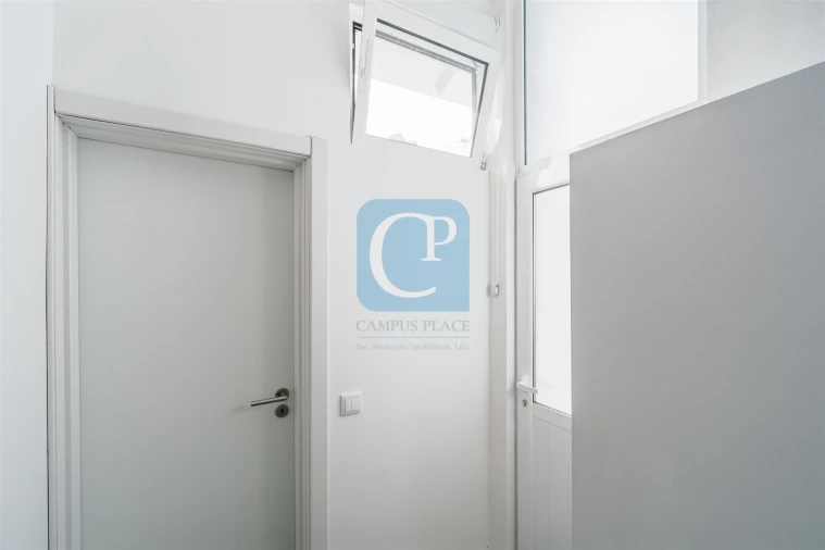 Moradia T2 para Arrendamento em Paranhos Foto 12