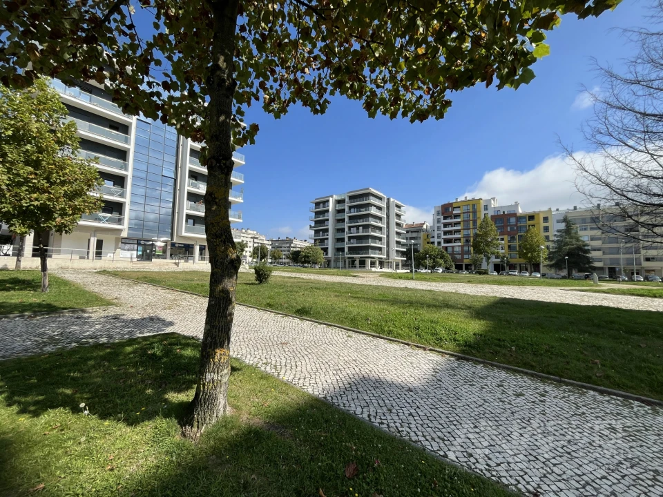 Apartamento T3 para Arrendamento em Viseu Foto 44