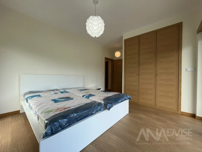 Apartamento T3 para Arrendamento em Viseu Foto 36