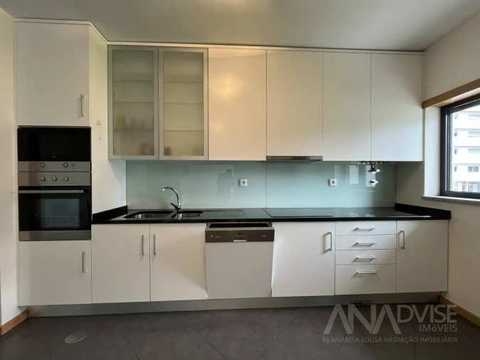 Apartamento T3 para Arrendamento em Viseu Foto 15