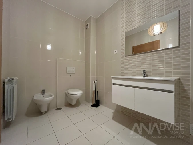 Apartamento T3 para Arrendamento em Viseu Foto 30