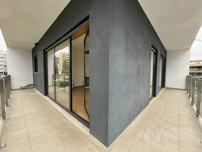 Apartamento T3 para Arrendamento em Viseu Foto 7