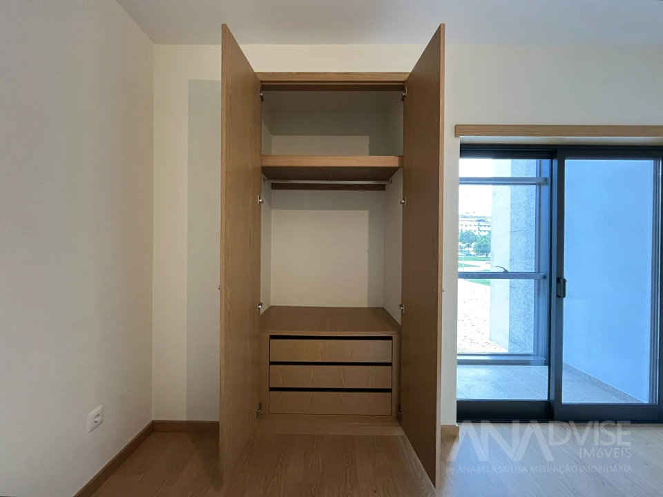 Apartamento T3 para Arrendamento em Viseu Foto 25