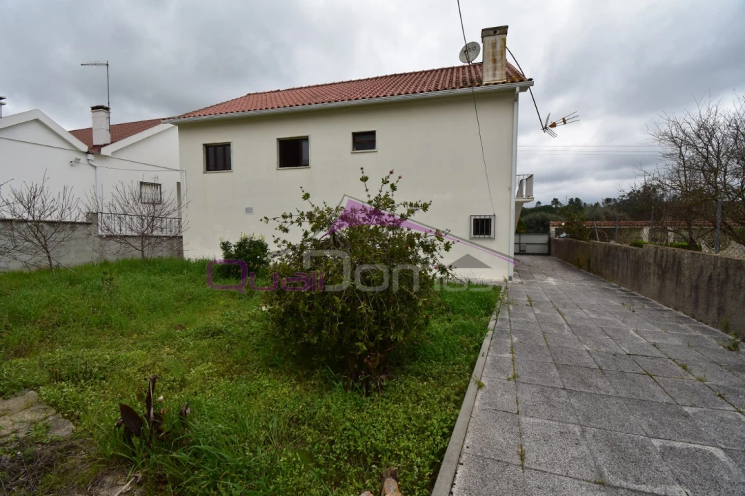 Moradia T3 para Venda em São João Baptista e Santa Maria dos Olivais Foto 22