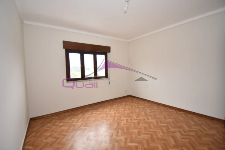 Moradia T3 para Venda em São João Baptista e Santa Maria dos Olivais Foto 14