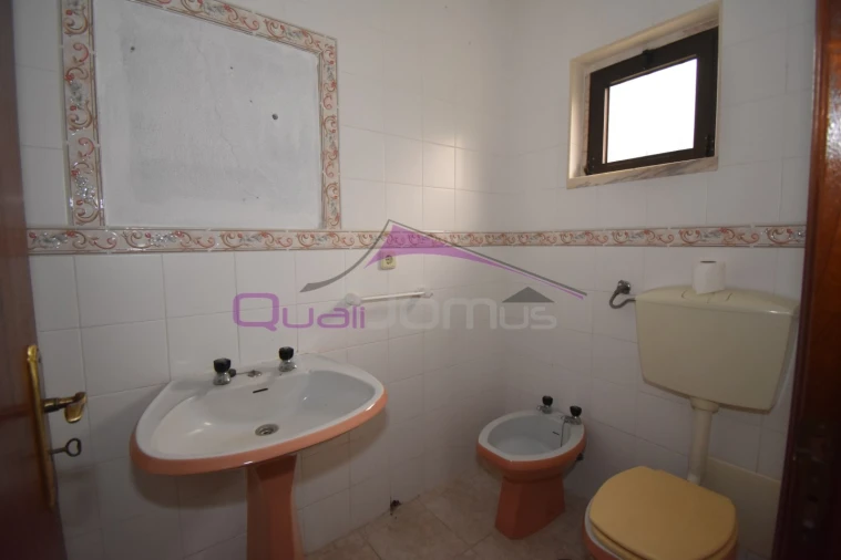 Moradia T3 para Venda em São João Baptista e Santa Maria dos Olivais Foto 17