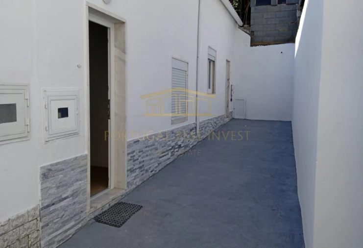 Moradia T9 para Venda em Ajuda Foto 2