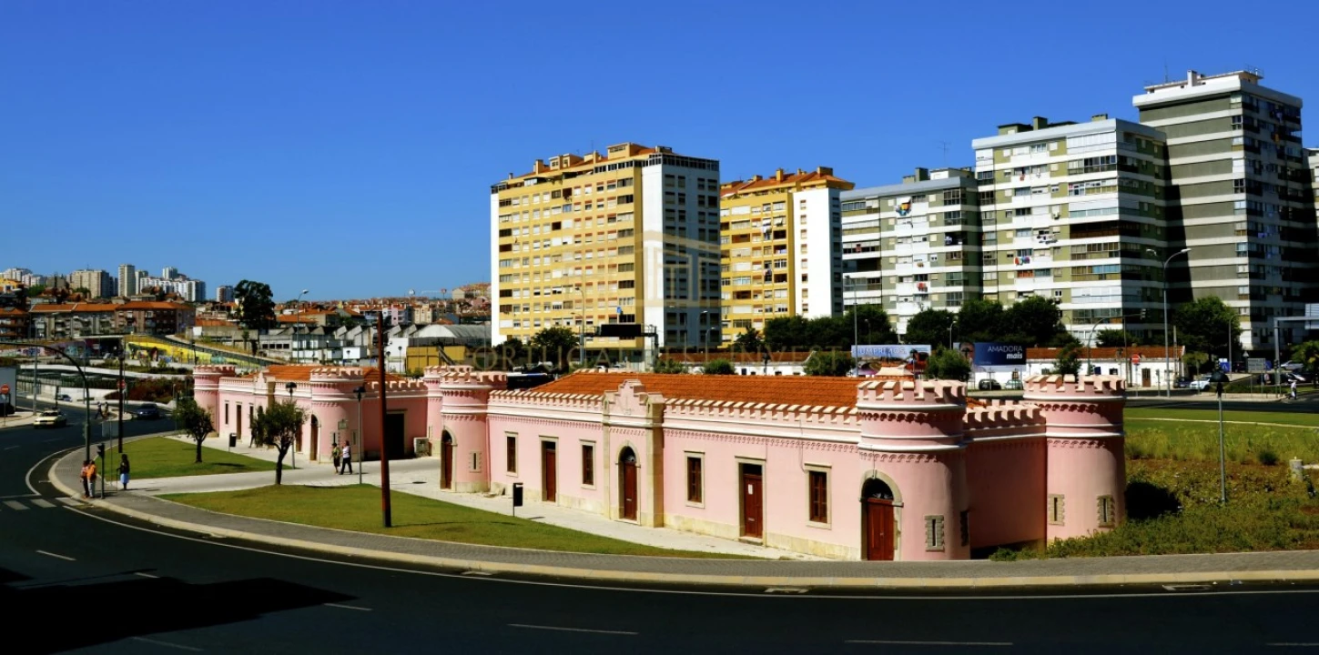 Apartamento T2 para Venda em Benfica Foto 2