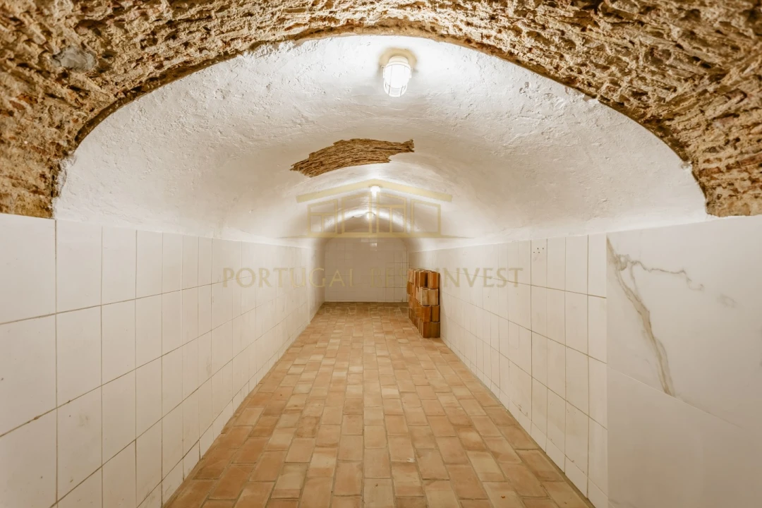 Moradia T11 para Venda em Portimão Foto 42