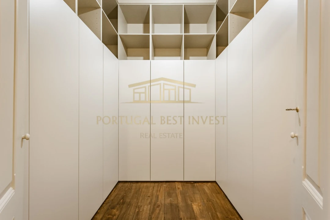 Moradia T11 para Venda em Portimão Foto 50