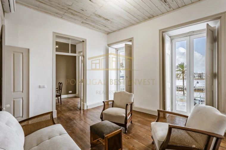 Moradia T11 para Venda em Portimão Foto 18