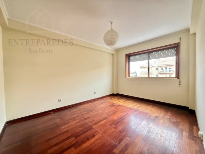 Apartamento T3 para Venda em Espinho Foto 10