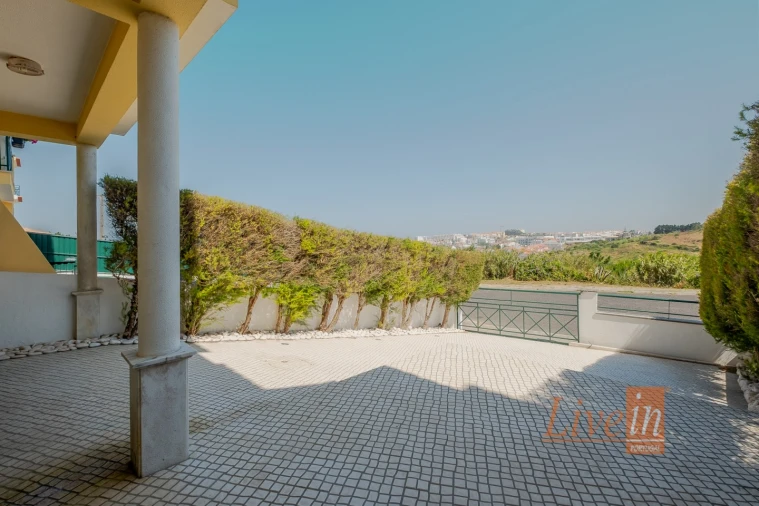 Moradia T3 para Venda em Ericeira Foto 46