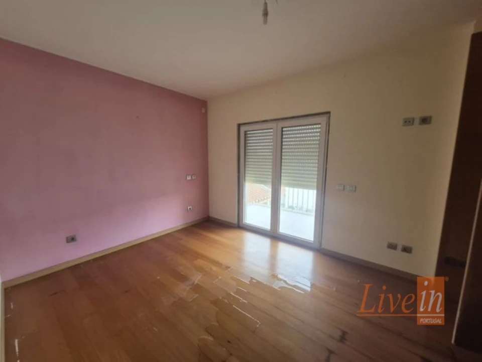 Moradia T4 para Venda em Ericeira Foto 4