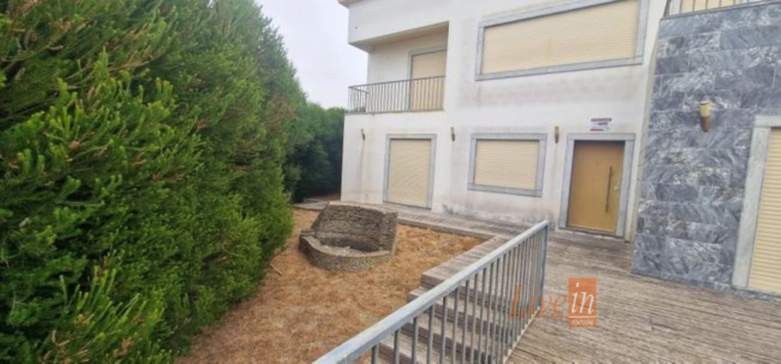 Moradia T4 para Venda em Ericeira Foto 11