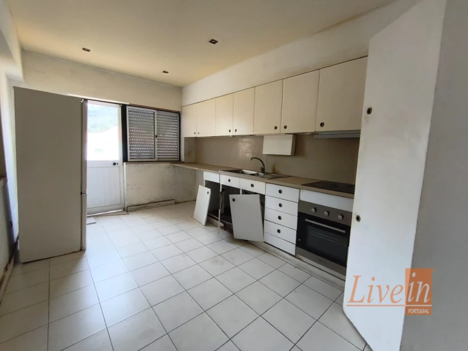 Apartamento T2 para Venda em Malveira e São Miguel de Alcainça Foto 8