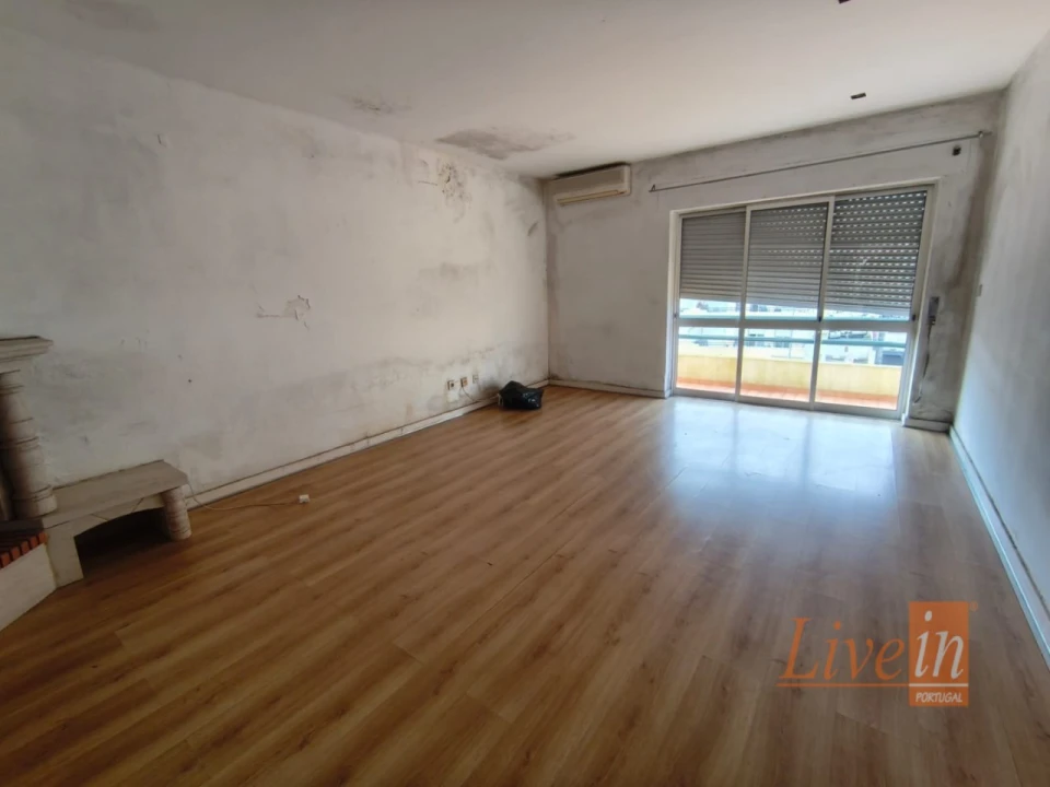 Apartamento T2 para Venda em Malveira e São Miguel de Alcainça Foto 12