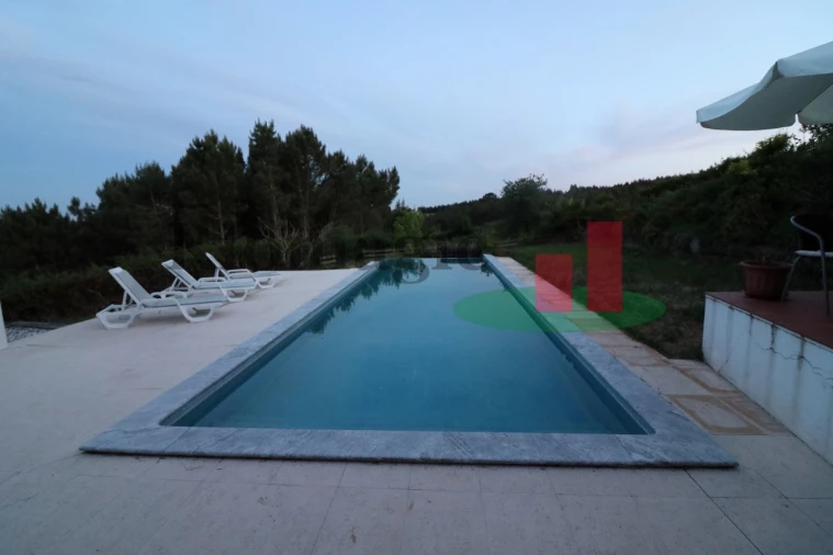 Quinta T5 para Venda em Rio Maior Foto 9