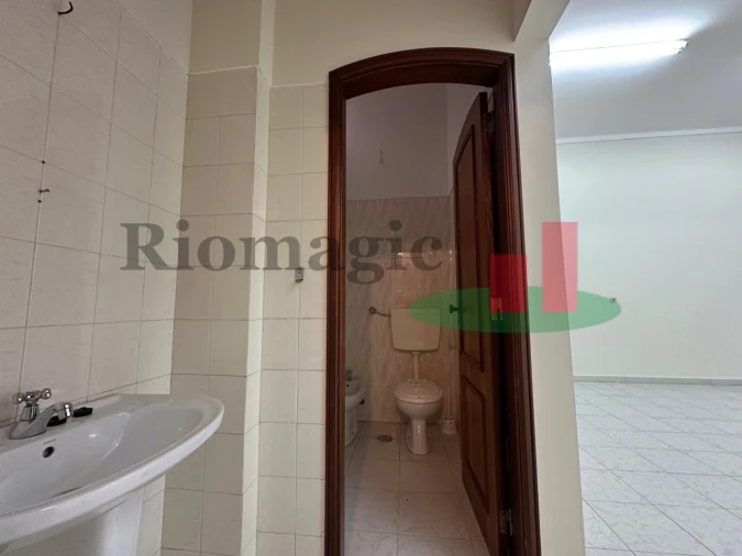 Loja para Venda em Cacém e São Marcos Foto 6