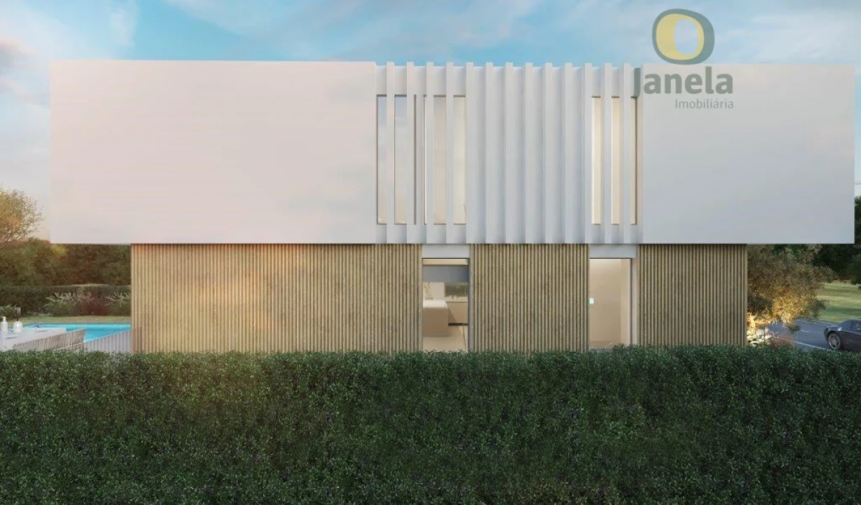 Moradia T4 para Venda em Montenegro Foto 5