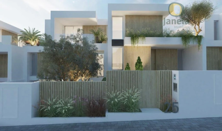 Moradia T3 para Venda em Montenegro Foto 4