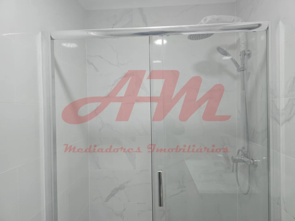 Apartamento T2 para Venda em Águas Livres Foto 22