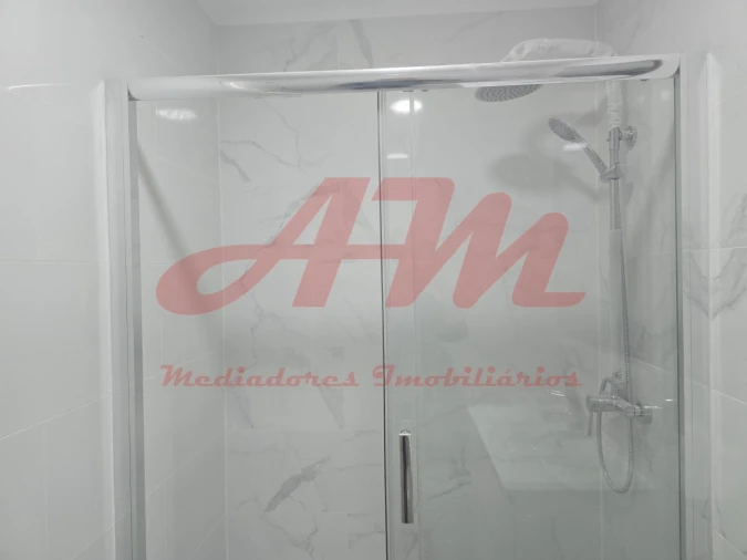 Apartamento T2 para Venda em Águas Livres Foto 22