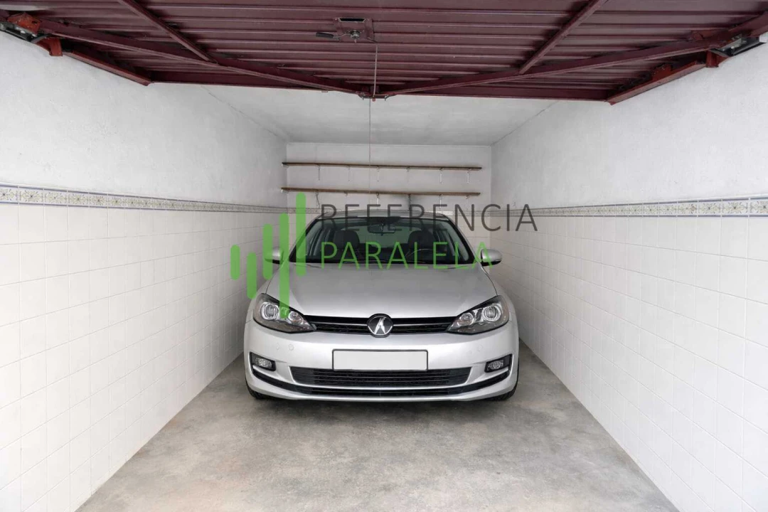 Garagem para Venda em Mafamude e Vilar do Paraíso Foto 2