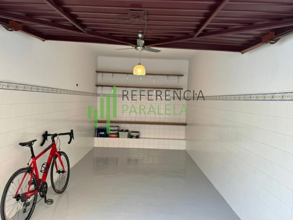 Garagem para Venda em Mafamude e Vilar do Paraíso Foto 3