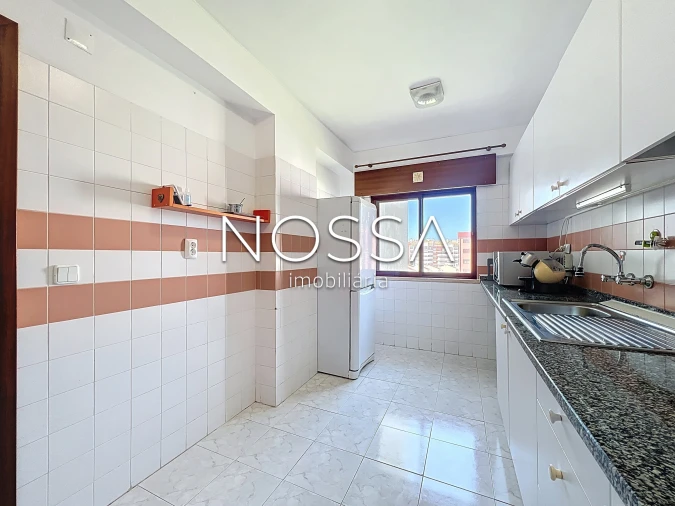 Apartamento T3 para Venda em Algueirão-Mem Martins Foto 3