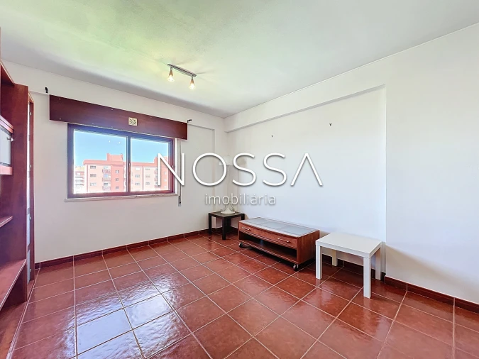 Apartamento T3 para Venda em Algueirão-Mem Martins Foto 7