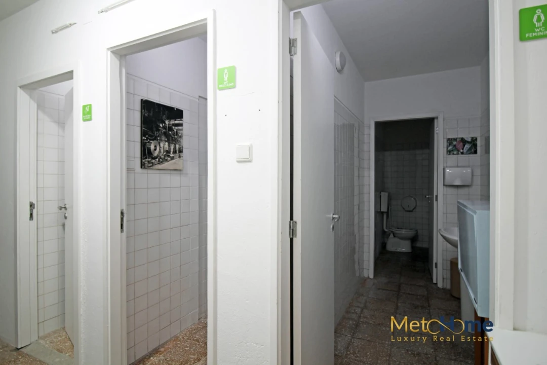 Loja para Arrendamento em Mafamude e Vilar do Paraíso Foto 19