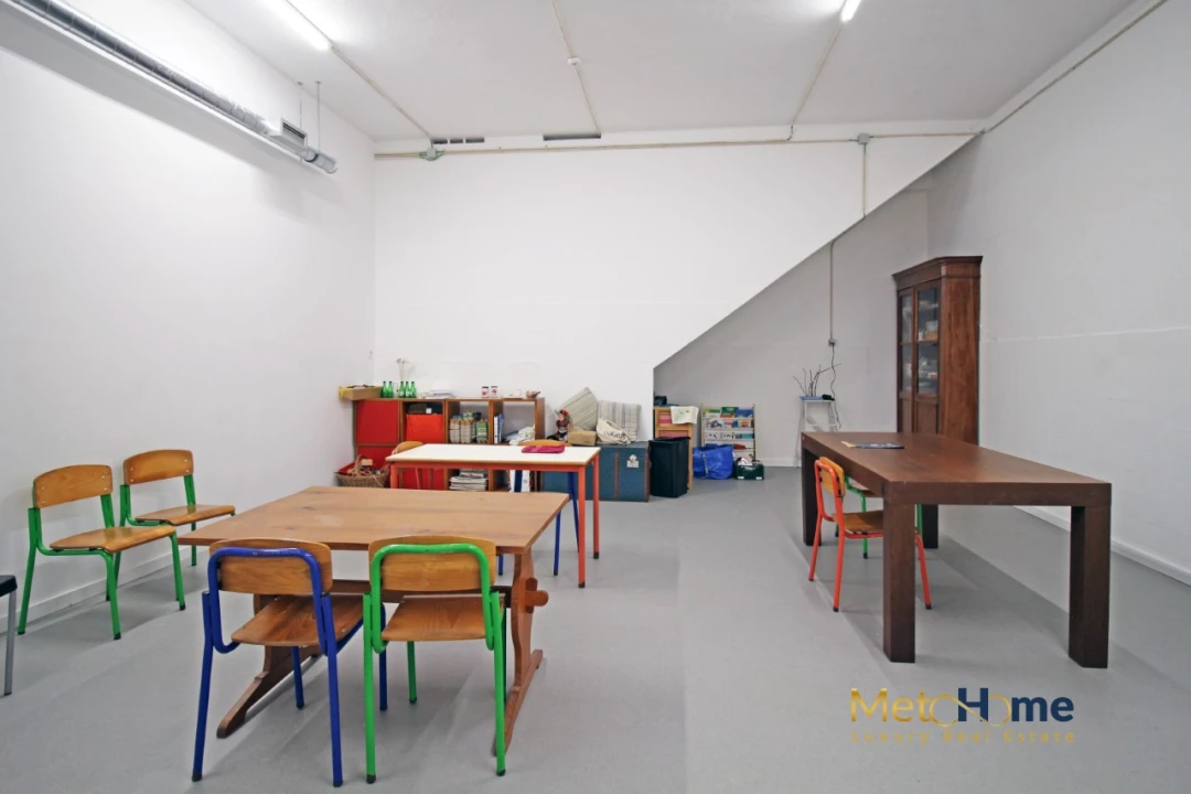 Loja para Arrendamento em Mafamude e Vilar do Paraíso Foto 8