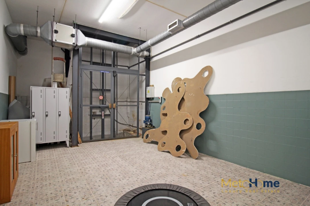 Loja para Arrendamento em Mafamude e Vilar do Paraíso Foto 16