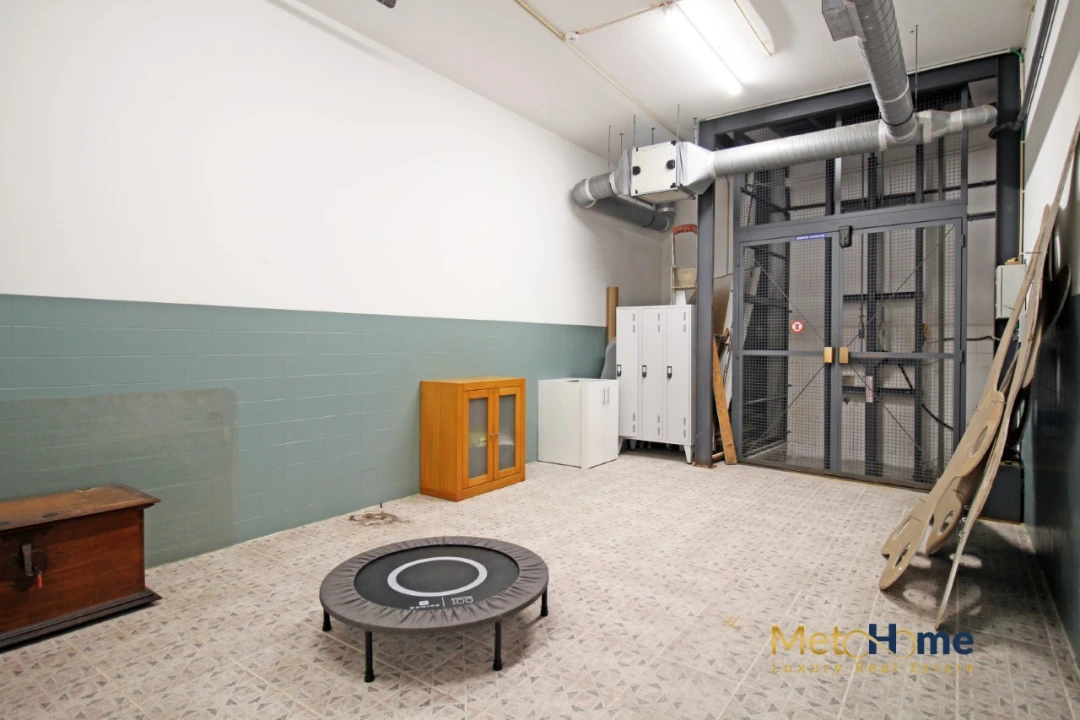 Loja para Arrendamento em Mafamude e Vilar do Paraíso Foto 14