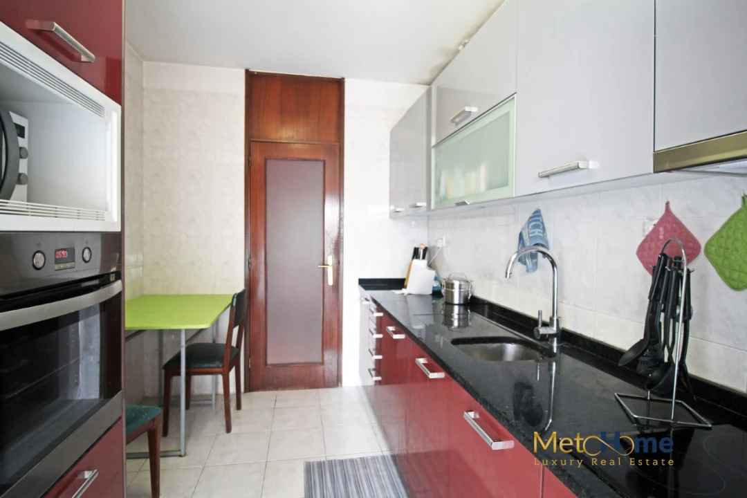 Apartamento T2 para Venda em Avintes Foto 9