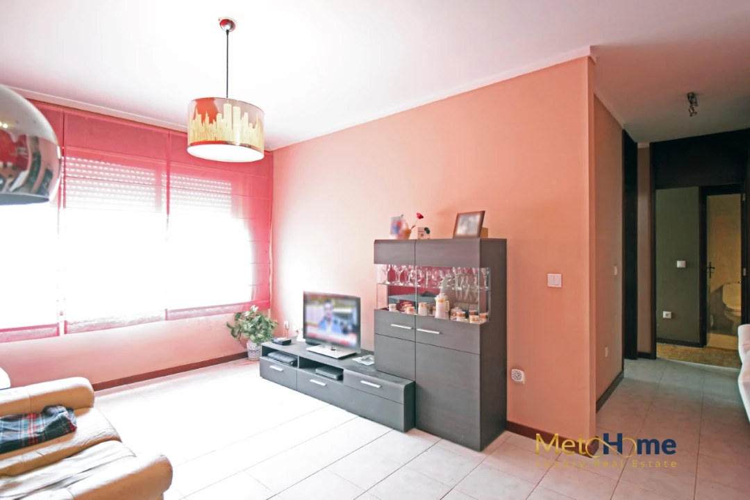 Apartamento T2 para Venda em Avintes Foto 13