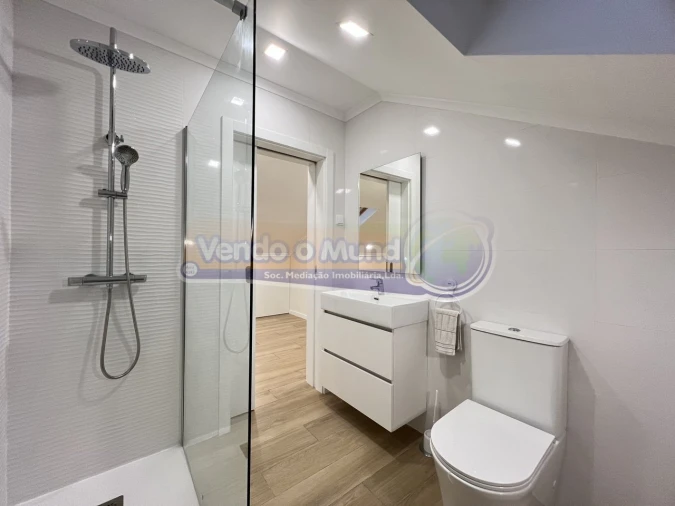 Moradia T2 para Venda em Samora Correia Foto 16