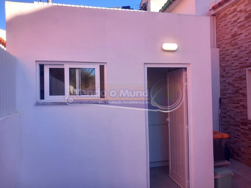 Moradia T2 para Venda em Samora Correia Foto 19