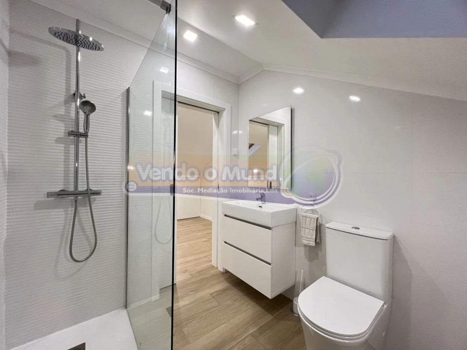 Moradia T2 para Venda em Samora Correia Foto 16