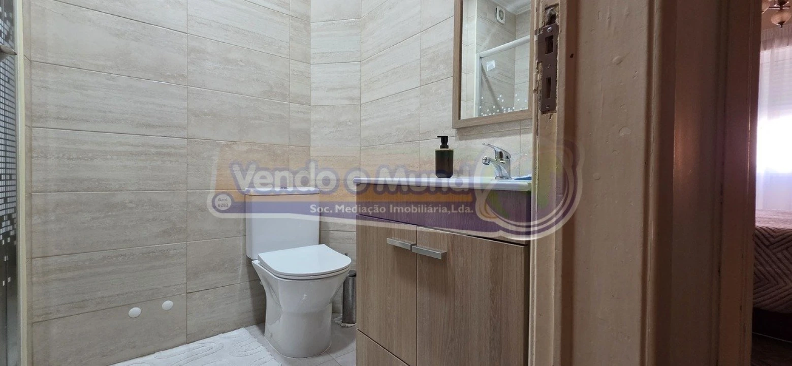 Apartamento T3 para Venda em Alverca do Ribatejo e Sobralinho Foto 10