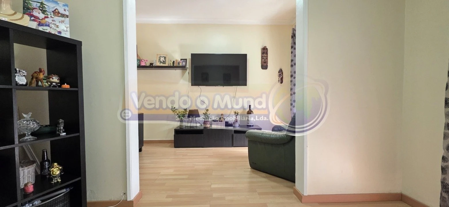 Apartamento T3 para Venda em Alverca do Ribatejo e Sobralinho Foto 3
