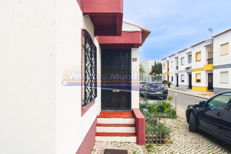 Moradia T4 para Venda em Salvaterra de Magos e Foros de Salvaterra Foto 3