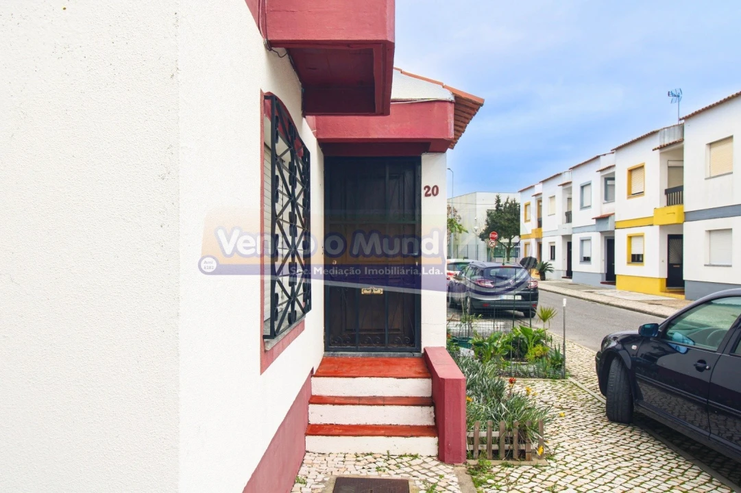 Moradia T4 para Venda em Salvaterra de Magos e Foros de Salvaterra Foto 3