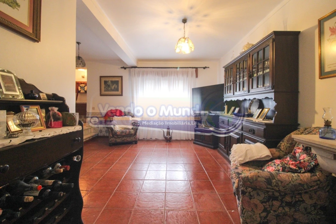 Moradia T4 para Venda em Salvaterra de Magos e Foros de Salvaterra Foto 9