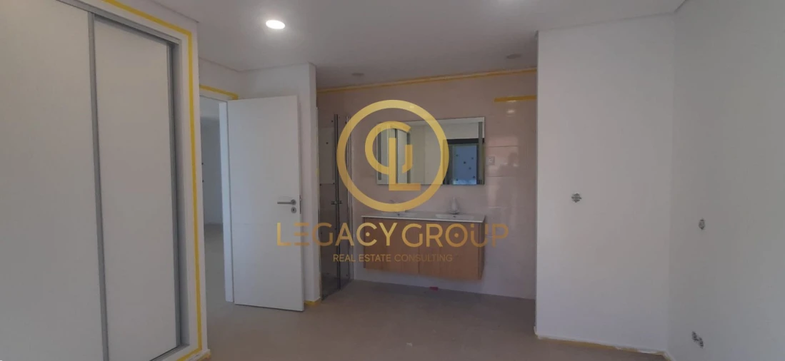 Apartamento T2 para Venda em Vila Real de Santo Antonio Foto 7